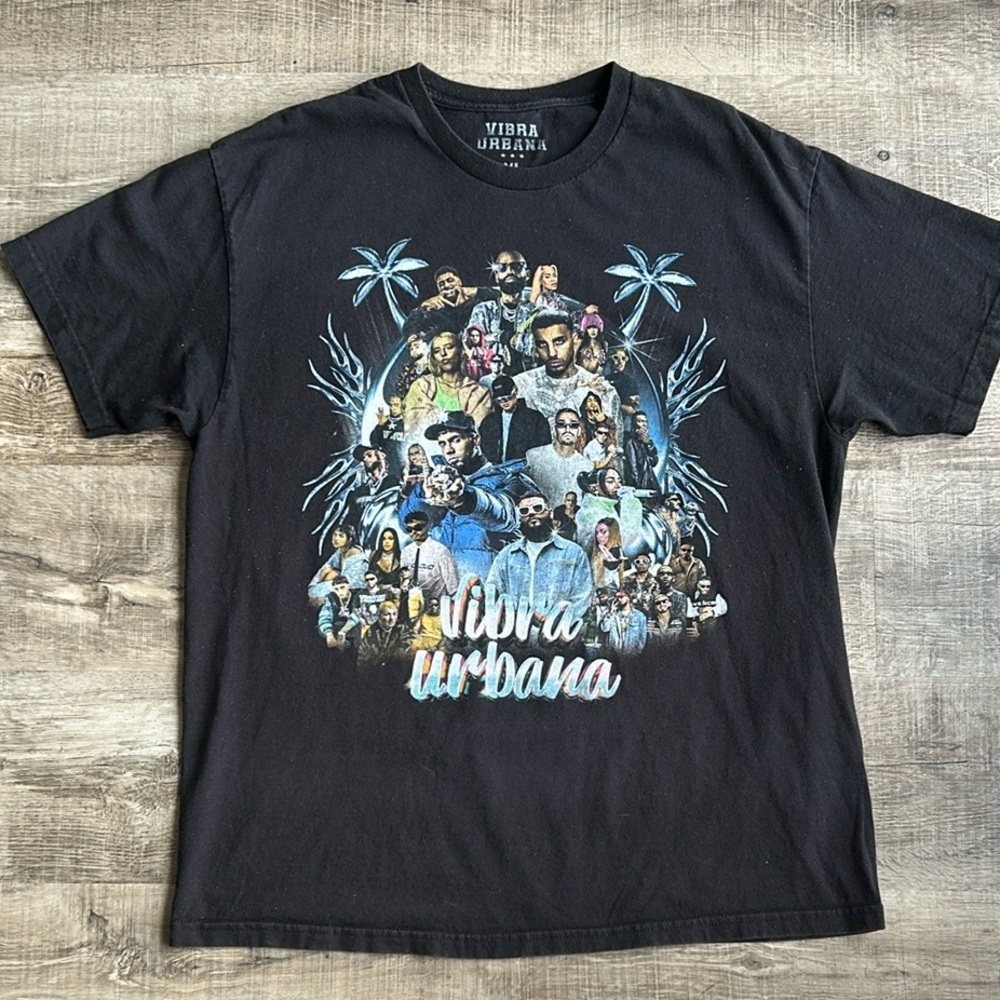 Vibra Urbana Miami 23 Photo Black Lineup Tee size XL